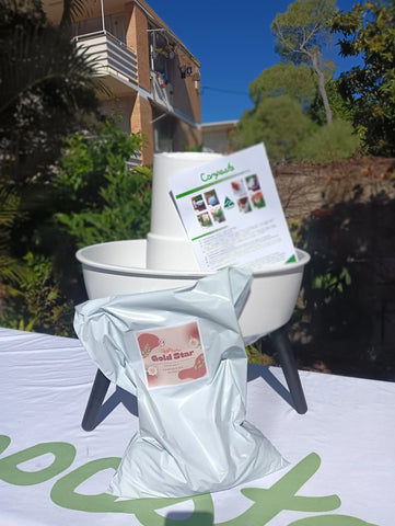'Value Starter Pack' Composta Wormfarm & Garden in One